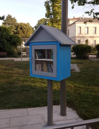 image de la boîte à livres